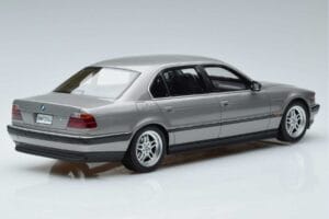 BMW 7 Series E38 750iL Otto 1:18 OT952 Sveķi — attēls 2 no 6