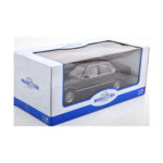 BMW 750i E32 Melns MCG 1:18 - image 3 of 3