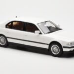 BMW 750iL E38 Asia Exclusive Balts Otto 1:18 - image 4 of 6