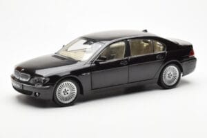 BMW 760Li E66 Melns Kyosho 1:18