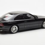 BMW 850 CSi E31 Melns Otto 1:18 - image 2 of 6