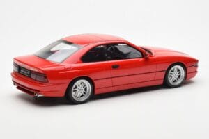 BMW 850 CSi E31 Sarkans Otto 1:18 OT158 Sveķi — attēls 2 no 6