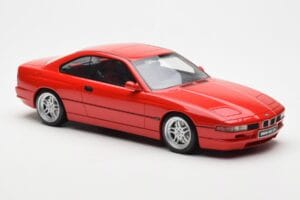 BMW 850 CSi E31 Sarkans Otto 1:18 OT158 Sveķi — attēls 4 no 6