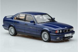 BMW Alpina B10 4.6 E34 Zils MCG 1:18 MCG18230 Metāls — attēls 4 no 6