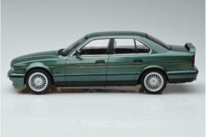 BMW Alpina B10 4.6 E34 Zaļš MCG 1:18 MCG18229 Metāls — attēls 3 no 6