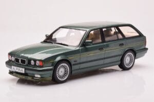 BMW Alpina B10 E34 Touring Tumši Zaļš MCG 1:18