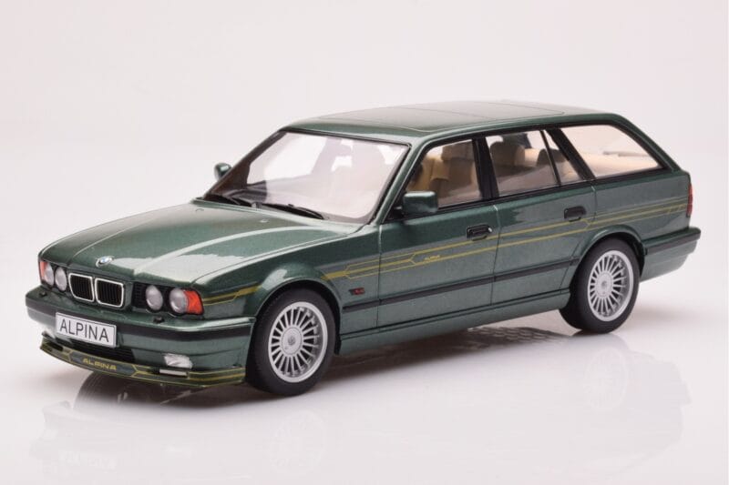 BMW Alpina B10 E34 Touring Tumši Zaļš MCG 1:18