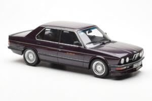 BMW Alpina B7 E24 Turbo Wine Sarkans Metallic Otto 1:18 OT152 Sveķi — attēls 4 no 6