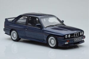 BMW Alpina B6 E30 3.5S Zils Otto 1:18 OT141 Sveķi — attēls 4 no 6