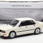 BMW M535i E28 Balts Norev 1:18 - image 6 of 6