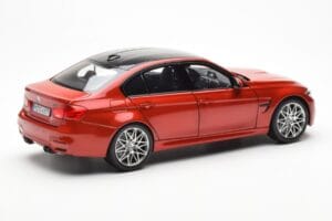 BMW M3 Competition F80 Sakhir Oranžs Norev 1:18 80432411553 Metāls — attēls 3 no 8