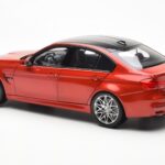 BMW M3 Competition F80 Sakhir Oranžs Norev 1:18 - image 7 of 8