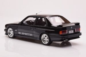 BMW M3 E30 AC Schnitzer ACS3 Sport 2.5 Melns Otto 1:18 OT1033 Sveķi — attēls 5 no 6