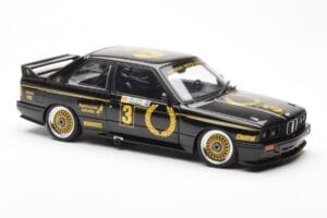 BMW M3 E30 #3 J. Richards Austrian Airlines ATCC 1987 AUTOart 1:18 88745 Metāls — attēls 6 no 8