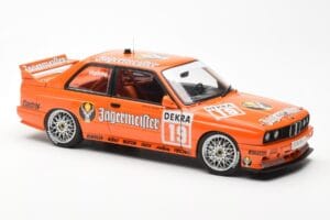 BMW M3 E30 #19 A. Hahne Jägermeister DTM 1992 AUTOart 1:18 89248 Metāls — attēls 6 no 8