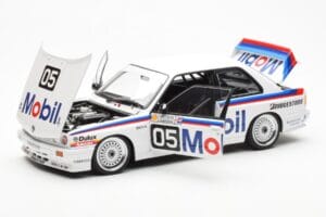 BMW M3 E30 #5 P. Brock Mobil ATCC 1988 AUTOart 1:18 88845 Metāls — attēls 2 no 8