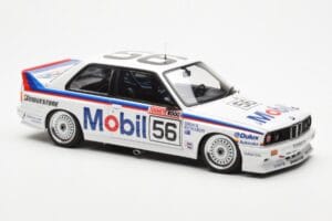 BMW M3 E30 #56 P. Brock / J. Richards Mobil Bathurst 1000 1988 AUTOart 1:18 88847 Metāls — attēls 6 no 9
