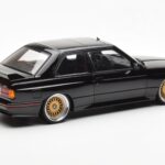 BMW M3 E30 Sport Evolution Melns Custom Wheels AUTOart 1:18 - image 3 of 8
