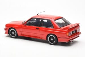 BMW M3 E30 Sport Evolution Cecotto Edition Sarkans AUTOart 1:18 70566 Metāls — attēls 7 no 8