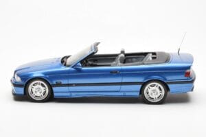 BMW M3 E36 Kabriolets Zils Otto 1:18 OT279 Sveķi — attēls 3 no 5