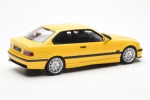 BMW M3 E36 Dzeltens Otto 1:18 OT666 Sveķi — attēls 2 no 6