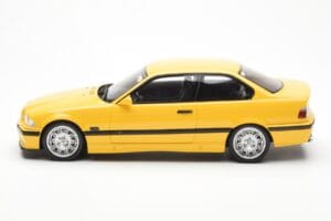 BMW M3 E36 Dzeltens Otto 1:18 OT666 Sveķi — attēls 3 no 6