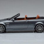 BMW M3 E46 Kabriolets Pelēks Otto 1:18 - image 3 of 6