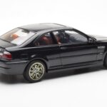 BMW M3 E46 Melns AUTOart 1:18 - image 3 of 8