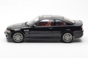BMW M3 E46 Melns AUTOart 1:18 70541 Metāls — attēls 4 no 8