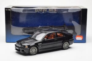 BMW M3 E46 Melns AUTOart 1:18 70541 Metāls — attēls 8 no 8