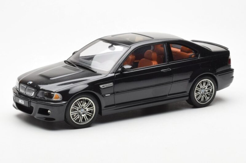 BMW M3 E46 Melns AUTOart 1:18