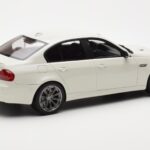 BMW M3 E90 Sedans Balts GT Spirit 1:18 - image 2 of 6