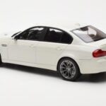 BMW M3 E90 Sedans Balts GT Spirit 1:18 - image 5 of 6