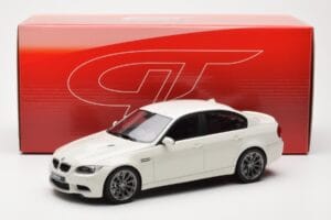 BMW M3 E90 Sedans Balts GT Spirit 1:18 GT053 Sveķi — attēls 6 no 6