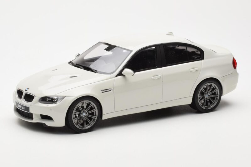 BMW M3 E90 Sedans Balts GT Spirit 1:18
