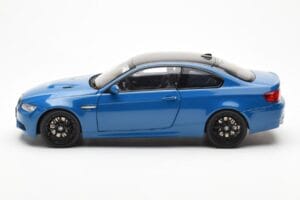 BMW M3 E92 Laguna Seca Blue Kyosho 1:18 08734LBL Metāls — attēls 4 no 8