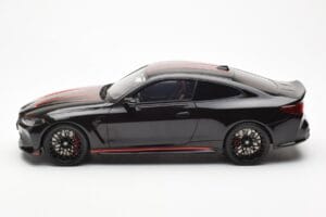 BMW M4 G82 CSL Sapphire Melns GT Spirit 1:18 GT904 Sveķi — attēls 3 no 6