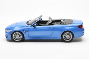 BMW M4 F83 Kabriolets Yas Marina Zils Paragon 1:18 80432339612 Metāls — attēls 4 no 8