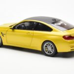 BMW M4 F82 Austin Dzeltens Metallic Paragon 1:18 - image 7 of 8
