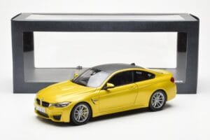 BMW M4 F82 Austin Dzeltens Metallic Paragon 1:18 80432339606 Metāls — attēls 8 no 8