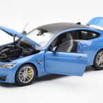 BMW M4 F82 Yas Marina Zils Paragon 1:18 - image 2 of 8