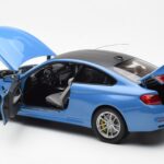 BMW M4 F82 Yas Marina Zils Paragon 1:18 - image 5 of 8