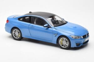 BMW M4 F82 Yas Marina Zils Paragon 1:18 PA-97102 Metāls — attēls 6 no 8