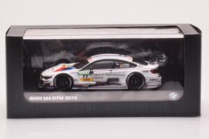 BMW M4 F82 #77 M. Tomczyk BMW M Performance Parts DTM 2015 Minichamps 1:43 80422405594 Metāls — attēls 4 no 4