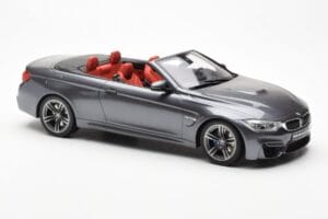 BMW M4 F83 Kabriolets Pelēks GT Spirit 1:18 GT081 Sveķi — attēls 4 no 6