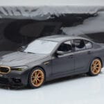 BMW M5 CS F90 Frozen Brands Hatch Pelēks GT Spirit 1:18 - image 5 of 5