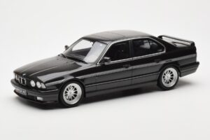 BMW M5 E34 Hartge H5 V12 Diamond Melns Metallic Otto 1:18