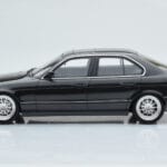 BMW M5 E34 Hartge Melns Otto 1:18 - image 3 of 6