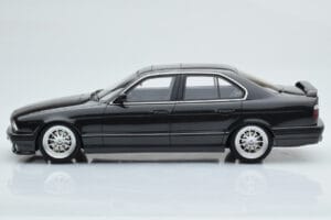 BMW M5 E34 Hartge Melns Otto 1:18 OT362B Sveķi — attēls 3 no 6