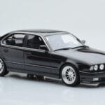 BMW M5 E34 Hartge Melns Otto 1:18 - image 6 of 6
